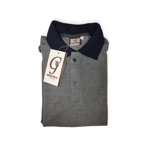 طقم كاملا تيشرت بولو مع بنطلون كارجو