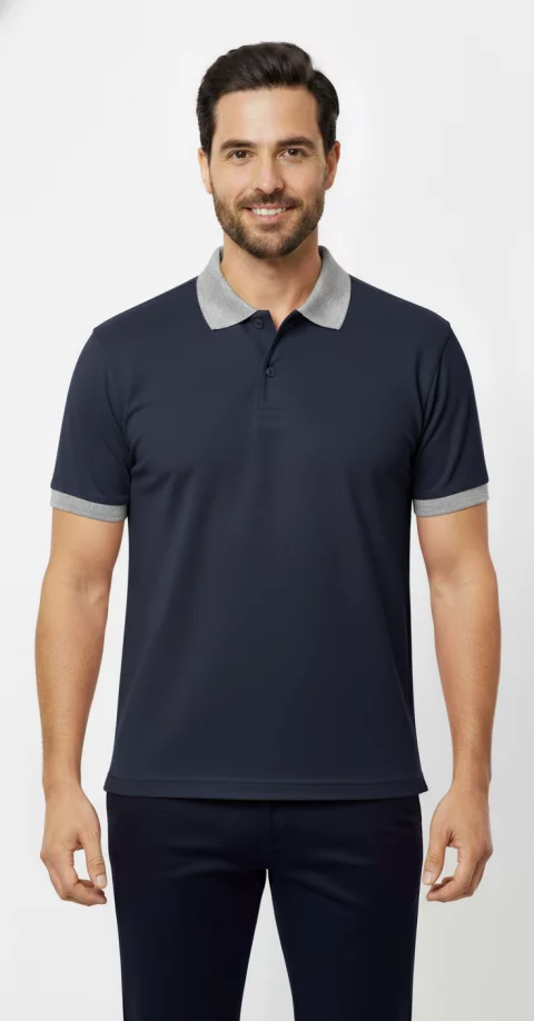 ي شيرت بولو بأكمام نصفية مع ياقة رمادية فاتحة وأساور مضلعة