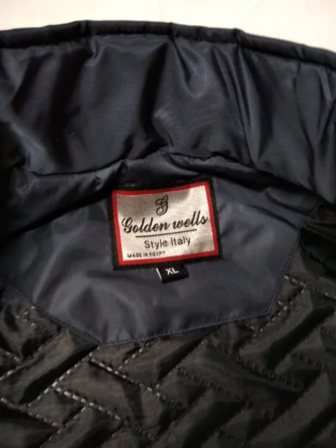 High-density waterproof jacket lined with thermal fiber 4