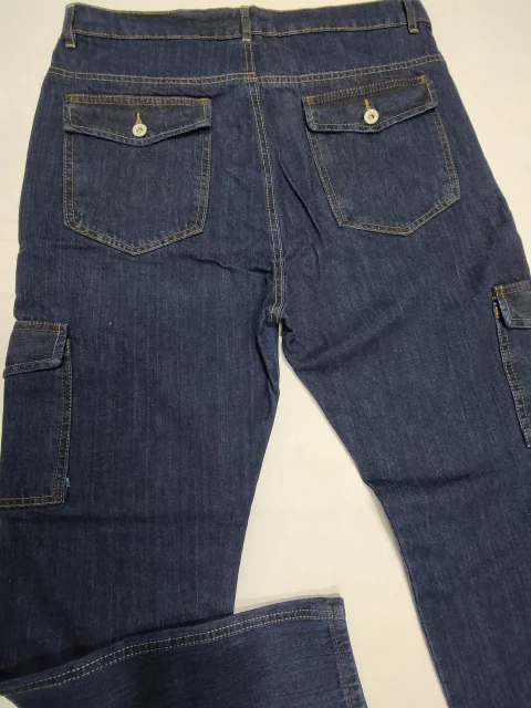 Wide-Leg Cargo Denim Jeans for Workwear from Uniform gw 3