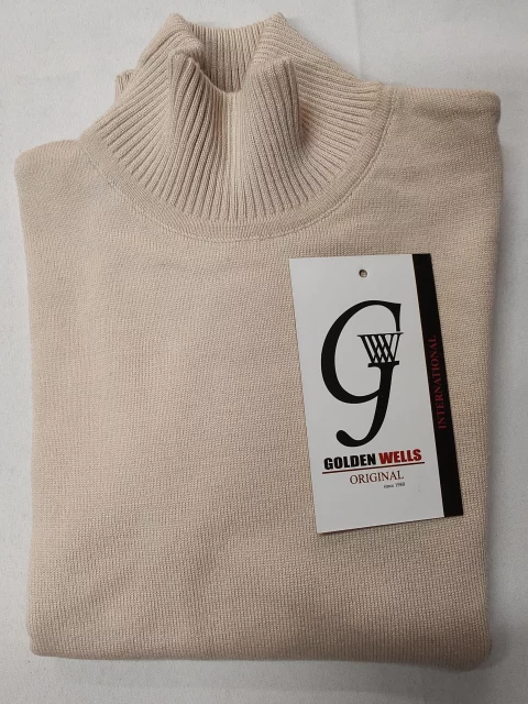 Wool Roll-High-Neck Pullover