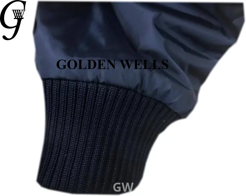 Waterproof jacket lined with thermal fiber