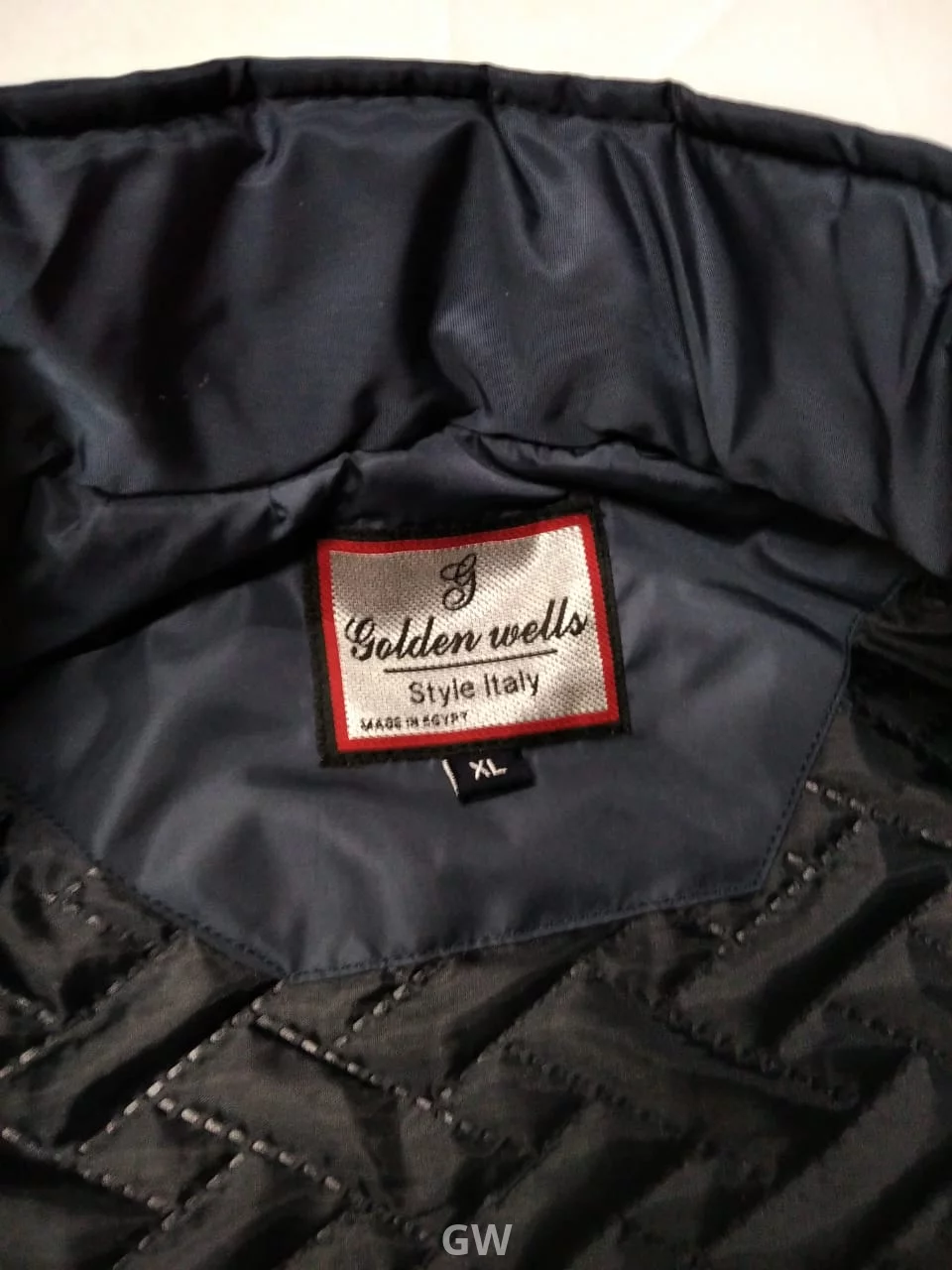 High-density waterproof jacket lined with thermal fiber