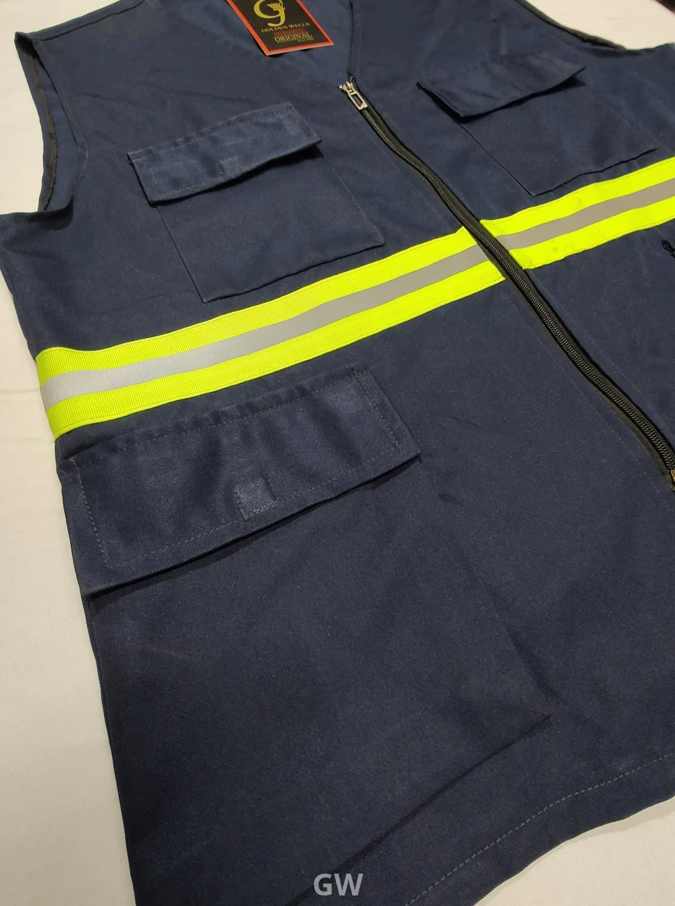 الفيست الجبردين يتميز بتصميم عملي ومناسب للعديد من الأنشطة