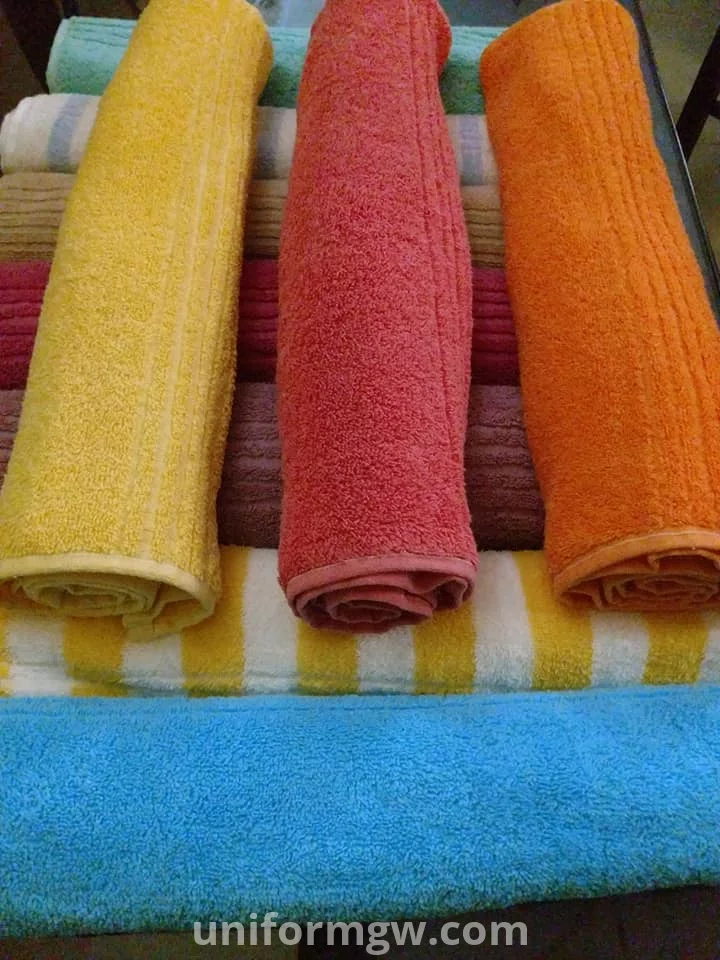 Multicolored cotton towels and Bathrobe, 100% Egyption cotton for wholesale