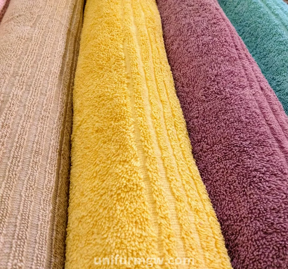Multicolored cotton towels and Bathrobe, 100% Egyption cotton for wholesale