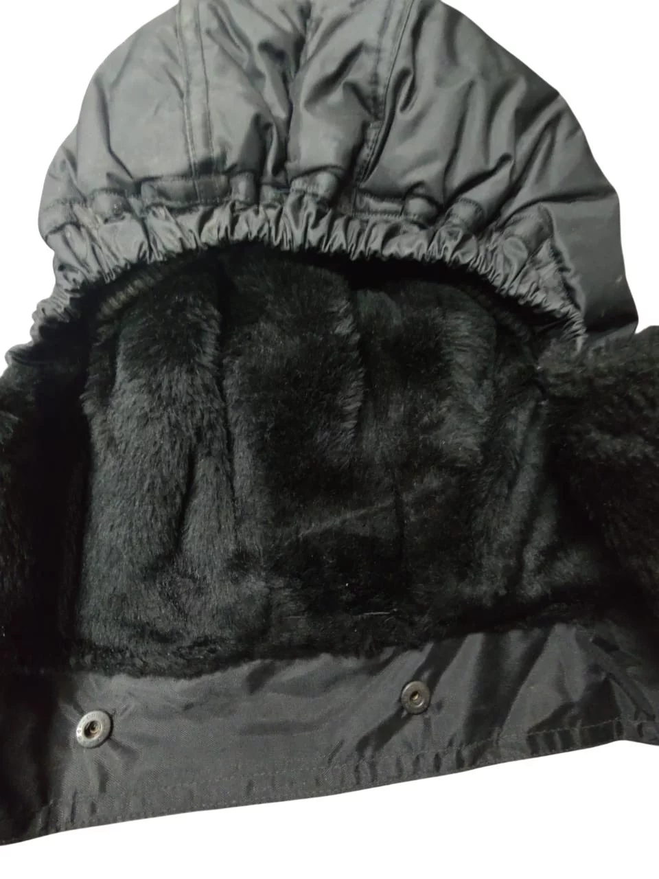 Padded head cover for refrigerators