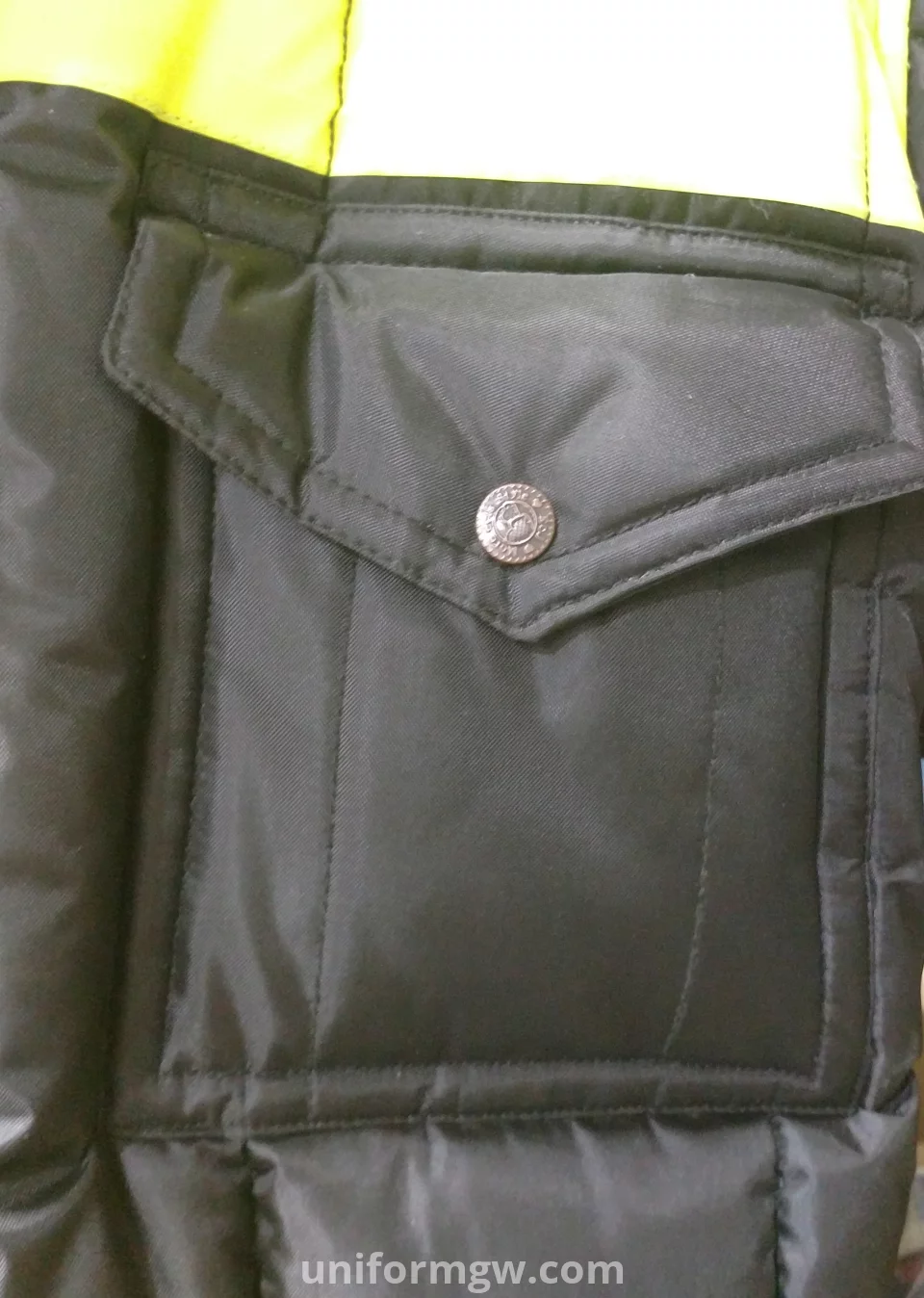 Anti-cooling jacket for cold storage warehouses