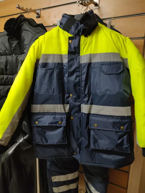Anti-freeze jacket
