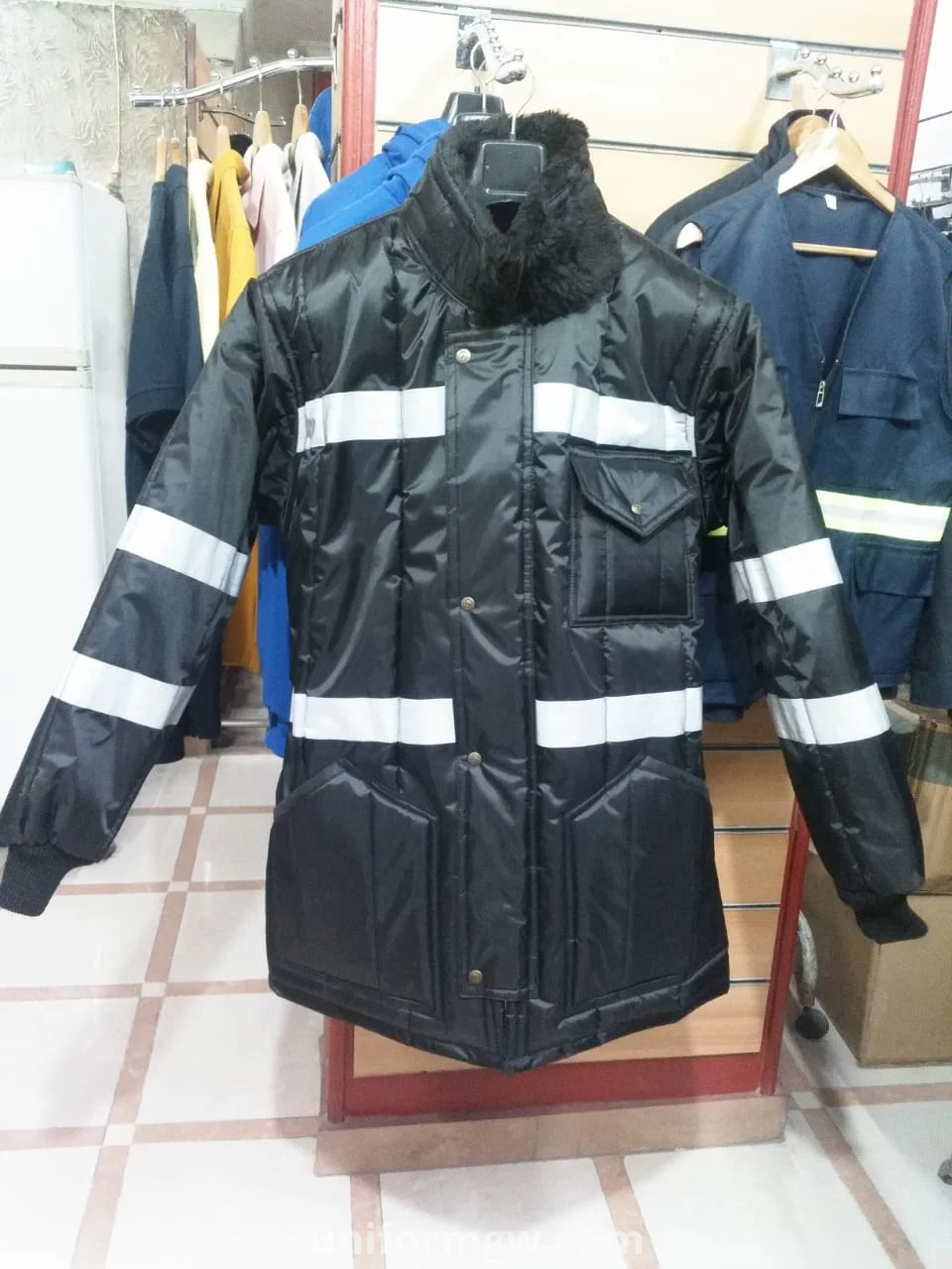 A cold-resistant suit-Freezer wear