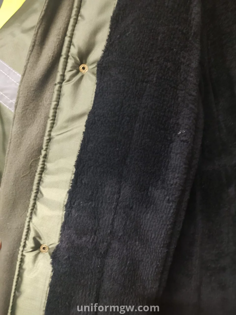 Freezer Coat for superior protection inside cold storage facilities